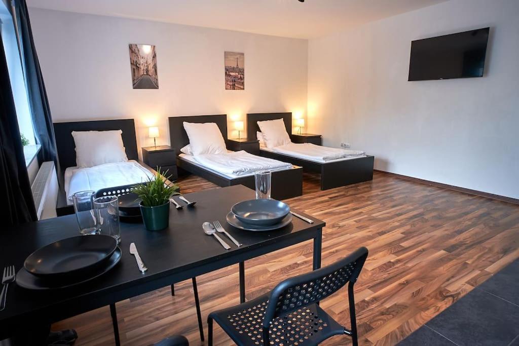 Mivano-Apartments *Netflix *Zentral *Wifi سيل المظهر الخارجي الصورة