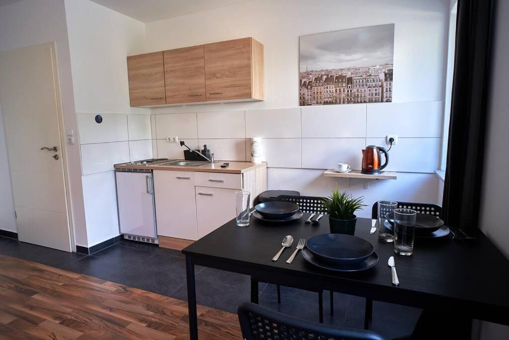 Mivano-Apartments *Netflix *Zentral *Wifi سيل المظهر الخارجي الصورة